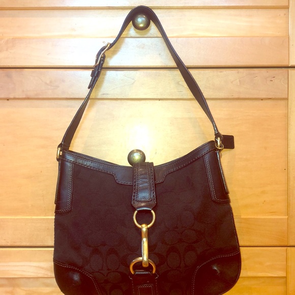 black coach purse outlet